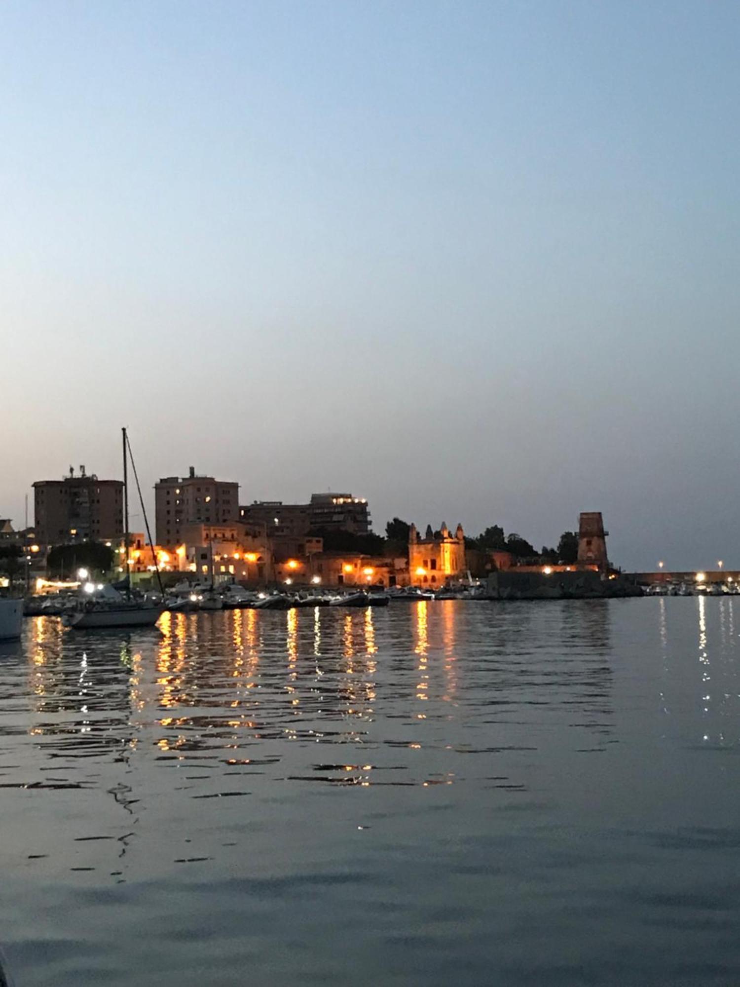 Via Serradifalco, Zona Via Dante باليرمو المظهر الخارجي الصورة